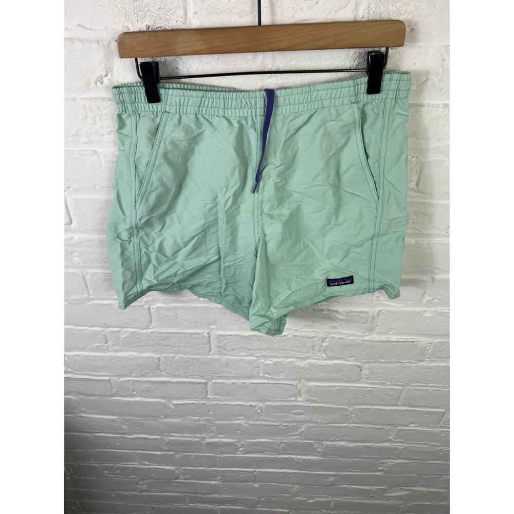 Patagonia Men's Elastic Waistband Baggies Shorts Mint Green Size Medium